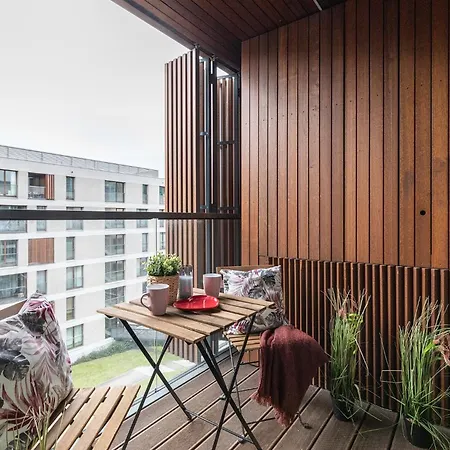 Superapart Kolejowa 45